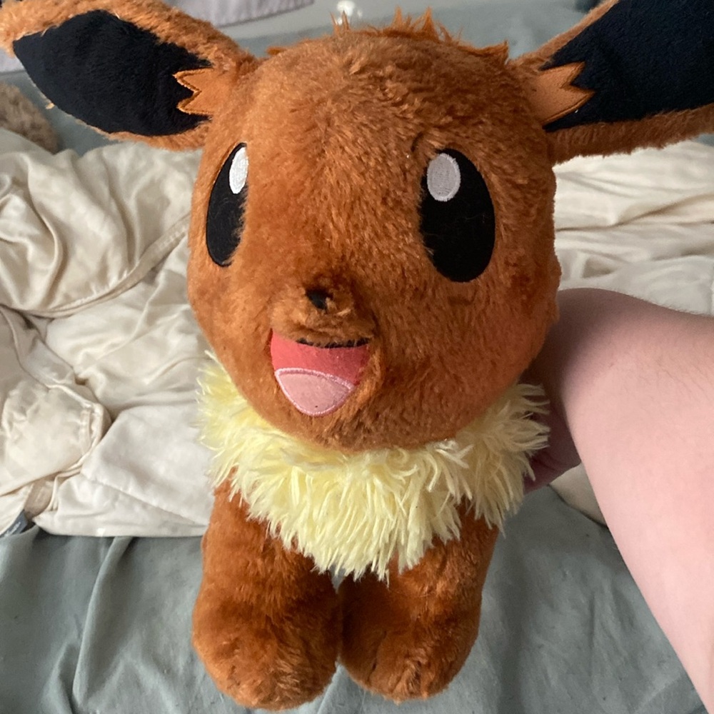 Eevee Pokémon build-a-bear
